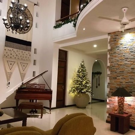 Cosy Nest Home Stay Negombo Exterior photo